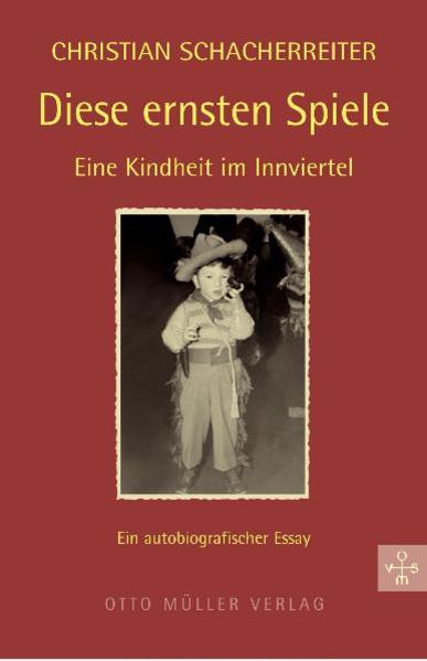 Ein autobiographisches Buch über Kindheit und Jugend ist entweder ein Buch über eine Katastrophe oder ein Heldenepos mit dem Untertitel "So wurde ich ein Promi". "Diese ernsten Spiele" ist weder das eine noch das andere. Christian Schacherreiter findet, es müsse auch möglich sein, dass ein "normaler" Mensch von einer "normalen", folglich repräsentativen Kindheit und Jugend erzählt. Der Autor erzählt vom Dorfleben in Pramet und vom humanistischen Gymnasium in Ried im Innkreis, vom ersten Rausch und den ersten Balzversuchen, vom Geigenunterricht und von der ersten Stifter-Lektüre. Wäre es da nicht naheliegend, mit dem kleinbürgerlichen Provinzmilieu der fünfziger und sechziger Jahre abzurechnen? Phasen der kritischen Distanzierung gab es, vor allem während der Studienzeit in Salzburg. Aber aus heutiger Sicht sieht der 56-jährige Autor dazu wenig Anlass. Im Gegenteil. Vieles von dem, was sein Leben und Denken heute ausmacht, wurde im Innviertel der sechziger Jahre zumindest in Ansätzen vorbereitet: das lebhafte Interesse für die intellektuelle und künstlerische Interpretation der Welt, das sinnenfrohe Leben und nicht zuletzt die Begeisterung für den Fußball im Allgemeinen und den SV Ried im Besonderen. Christian Schacherreiter idealisiert nichts, aber er verhehlt nicht, dass der Hauptimpuls für sein Buch Dankbarkeit war. Dankbarkeit für eine geglückte Kindheit und Jugend.