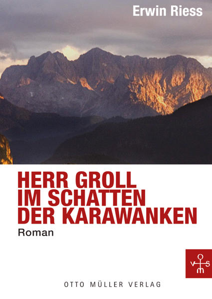 Herr Groll und sein Assistent, der Dozent, sind unterwegs nach Kärnten. Der Dozent will eine familiäre Angelegenheit klären, deren Wurzeln bis ins Dritte Reich zurückreichen, Groll möchte zur Hochzeit eines Freundes. Immer tiefer geraten die beiden während ihrer Recherchen über die Familienangelegenheit in die Verwicklungen des Kärntner Nationalsozialismus, und mehr und mehr beginnt der Dozent, die Geschichte seiner Familie mit anderen Augen zu sehen. Die Lage spitzt sich rasch zu, als Grolls Freund, der Bräutigam, nach dem Polterabend unter ungeklärten Umständen ums Leben kommt. Am Tatort findet sich eine Liste mit brisanten Finanztransaktionen rund um Kärntens Oberschicht. Als kurz darauf auch der Bruder des Ermordeten tot aufgefunden wird, weiß Groll, dass auch der Dozent und er in großer Gefahr schweben. Es heißt nun, dem Zugriff einer tödlichen Mafia zu entkommen… Erwin Riess verwebt Vergangenheit und Gegenwart Kärntens zu einem spannenden Kriminalroman, der die historische Vergangenheit dieser Region aufgreift und das Fortdauern alter Verhältnisse treffend beschreibt. „Herr Groll im Schatten der Karawanken“ zeigt die Geschehnisse eines in seiner Geschichte festgefrorenen Landes.