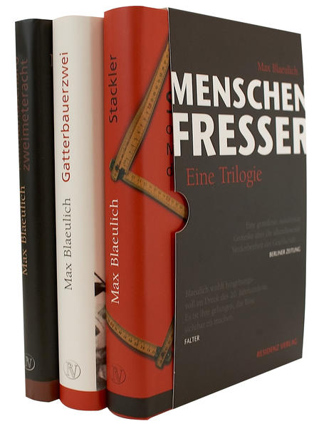 3 Bände im Schuber: Bd.1 Kilimandscharo zweimeteracht Bd.2 Gatterbauerzwei oder Europa überleben Bd.3 Stackler oder Die Maschinerie der Nacht Schwarz. Schwärzer. Blaeulich. Wie überlebt man Europa, den wilden Kontinent, den permanenten Krieg? Das gewaltige Panorama eines Jahrhunderts des Schreckens Österreich-Ungarn am Vorabend des Ersten Weltkriegs: Vier Weiße machen sich auf, Uganda zu erkunden. Ihr gemeinsames Interesse gilt dem Wilden, dem Monströsen, dem Afrika der Menschenfresser. Stackler zum Beispiel, der Physiologe, betreibt rassenkundliche Forschungen (was ihm später - da ist Habsburg längst unter- und seine Heimat im Deutschen Reich aufgegangen - eine glänzende Karriere sichern wird). Zu diesem Zweck verschleppt er seinen Träger „Kilimandscharo“, zwei Meter acht groß, nach Wien, wo für ihn und „Gatterbauerzwei“, ein weiteres Souvenir der Uganda-Expedition, eine Odyssee beginnt: durch das Europa der Menschenfresser und die Katastrophen des 20. Jahrhunderts, bis in unsere Gegenwart. Max Blaeulich wagt sich ins Herz der Finsternis vor, quer durch das wilde Europa. Er entwirft das Schreckensbild einer Kultur, deren Werte von rassistischer Arroganz und Profitgier pervertiert sind und die mit Pomp und Trara und über Leichen von einem Krieg in den anderen stolpert. Eine Trilogie über den Wahnsinn der Geschichte und ein Werk, das in der deutschsprachigen Literatur keinen Vergleich kennt: schonungslos, drastisch, kühn und radikal.