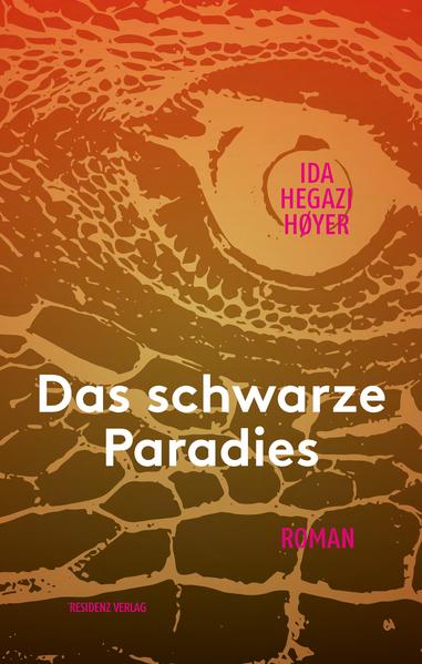 1929: Der zivilisationsmüde Arzt Carlo Ritter beschließt, seine bequeme Existenz in Deutschland hinter sich zu lassen und fortan auf Floreana, einer unbewohnten Insel im Pazifik, als zahnloser, nackter Wilder zu leben. Seine Utopie findet rasch Nachahmer: ein abenteuerlustiges, junges Paar landet in Ritters „schwarzem Paradies“, und schon bald folgt ihnen eine exzentrische Baronin mit ihrem Hofstaat aus Lustknaben. Aus der Idylle wird ein unerbittlicher Existenzkampf, und auch die Insel wehrt sich gegen die Besiedelung. Inspiriert von den niemals gelösten Kriminalfällen der „Galapagos-Affäre“, erzählt Ida Hegazi Høyer eine vor Spannung und düsterer Sinnlichkeit vibrierende, ungeheuerliche Geschichte aus dem Herz der Finsternis.