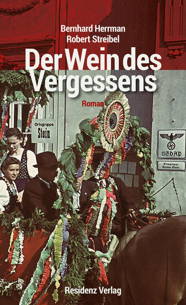 Ein dokumentarischer Roman, wie man ihn sich brisanter und spektakulärer nicht ausdenken könnte. 1938 befindet sich die Riede Sandgrube - eines der berühmtesten Weingüter der Wachau - im Besitz des jüdischen Geschäftsmanns Paul Robitschek sein Partner ist August Rieger. Robitschek und der angebliche Baron sind Geschäftsfreunde und zugleich ein glamouröses Liebespaar. Die Denunziationen erleichtern die Arisierung jenes Besitzes, der zur Grundlage der berühmten Winzergenossenschaft Krems wird - ein Begriff für Wein & Kultur weit über die nationalen Grenzen hinaus. Diese Arisierung ist bis heute noch nie Thema der Forschung gewesen. Die Autoren konnten einen Schatz an Dokumenten sicherstellen, mit dem sie eine unglaubliche Geschichte von Verrat und Treue, Liebe und Geschäft, Vernichtung und Verdrängung erzählen.