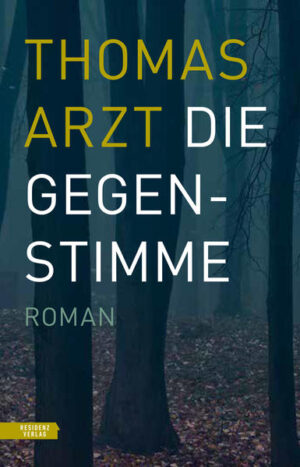 April 1938: Der Student Karl Bleimfeldner kehrt in seinen Heimatort zurück, um gegen den „Anschluss“ an Hitlerdeutschland zu stimmen - als einziger im Dorf. Die riskante Tat bleibt nicht ohne Folgen im politisch aufgehetzten Landstrich. Gerüchte werden laut. Die Familie verstummt. Und eine Handvoll Übermütiger bricht auf, um den Verräter im Wald zu stellen. Wie durch ein Brennglas nimmt Thomas Arzt in „Die Gegenstimme“ die 24 Stunden des 10. April in den Blick, an dem sich die nationalsozialistische Machtübernahme in Österreich vollzog, und schildert vielstimmig und eindringlich die Geschichte seines eigenen Großonkels - als fieberhaft rastlose Erzählung über Mitläufertum, Feigheit, Ausweglosigkeit, Fanatismus und Widerstand.