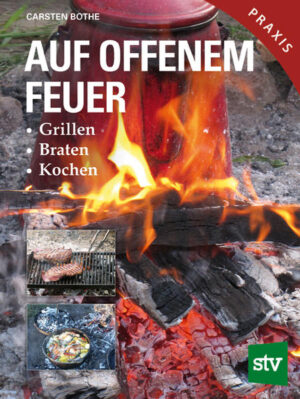 Grillen gehört für viele zum sommerlichen Samstagnachmittag ganz einfach untrennbar dazu. Dass Kochen am offenem Feuer wesentlich mehr bedeutet als bloß Grillwürstel und Folienkartoffeln vom Holzkohlengrill, zeigt Carsten Bothe mit seinem Praxisbuch. Lagerfeuerromantik und ungewöhnliche kulinarische Genüsse verbinden sich so zu unvergesslichen Erlebnissen für die ganze Familie oder einen großen Freundeskreis. Ob Gans am Strick oder ein Schwein im Erdofen gebraten wird, ob der kultige Dutch-Oven zum Einsatz kommt oder schlicht Pfanne und Grillrost, ob Roastbeef in der heißen Asche selbst gegart oder gar Brot gebacken wird. Aus dem Inhalt: -Gestaltung eines Lagerfeuers zum Kochen, notwendige Gerätschaften, verschiedene Methoden -Braten in der heißen Asche, Grillen über der Glut -Erdofen, Braten im Lehmmantel, Dutch-Oven -Braten am Spieß und Braten am Strick -Backen am Lagerfeuer -Kochen im Kessel: Von der Suppe bis zu Heißgetränken -Aasdo - Grillen wie die Gauchos