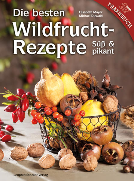 Den unvergleichlichen Geschmack wilder Früchte „zähmt“ dieses Buch. Das Ergebnis: außergewöhnliche Rezepte mit frischen Zutaten aus Wald, Feld und Flur, mit denen man den eigenen Gaumen genauso überrascht wie den von Gästen. Gegliedert nach der Erntezeit von April bis November bieten Elisabeth Mayer und Michael Diewald in ihrem Buch „Die besten Wildfruchtrezepte - Süß & Pikant“ köstliche Rezepte für Wildobst aller Art. Ein kurzer Auszug aus dem Inhalt lässt einem bereits das Wasser im Munde zusammenlaufen: In Honig kandierte Bärlauchknospen, Berberitzenhonig oder ein köstlicher Sirup aus Wacholder und Waldbeeren begeistern nicht nur Bären, sondern auch Beerenfreunde. Eine Holundersuppe zeigt, dass Wildfrüchte mehr draufhaben, als zu Marmelade verarbeitet zu werden. Wobei - auch die Sanddornmarmelade sowie das Trauben- und Mispelgelee sind eine (süße) Versuchung wert. Blauer Wildfrüchtetee, Ebereschen-Cocktail und Quittenlikör mit Pflaumenkernen löschen den Durst auf ganz unterschiedliche Weise, während sich Bucheckerln-Lachstaschen oder Kürbis in Kornelkirschsauce hervorragend eignen, um Gäste einmal ganz anders zu verwöhnen. Und als Nachtisch vielleicht ein Schoko-Lavendel-Mousse mit Ingwer-Wildkirschen? Abgerundet wird der umfangreiche Rezeptteil durch nützliche Informationen, wie und wo man Wildfrüchte am besten sammelt, sowie durch grundlegende Anleitungen zur Erzeugung von Ölen, Gelees, Kompotten, Chutneys, Strudelteigen, Tees u.v.m. Damit die Wildfrüchte, solcherart zubereitet, ihren unvergleichlichen Geschmack voll entfalten können.