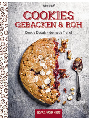 Cookies - klassische Kekse und neue Ideen • Der neue Backtrend! • Fantastische Kekse: außen knusprig, innen weich • Für Naschkatzen, die gerne rohen Teig schlecken! Jeder liebt Cookies! Dieses Buch stellt 30 neue, kreative Möglichkeiten für den ultimativen Cookie-Genuss vor. Von einfachen Cookies mit Schokoladenstückchen über Brookies (einer Mischung aus saftigen Brownies und knusprigen Cookies) und Riesencookies, die mit Konfitüre oder Nutella gefüllt werden, reicht die Palette bis hin zum neuen Trend Cookie Dough. Das ist ein roher Cookie-Teig ohne Ei, der als Basis für zahlreiche Cookie-Rezepte dient: ideal für Naschkatzen, die gerne vom noch ungebackenen rohen Teig kosten. Kleine Schokopralinen oder Trüffeln werden zur Gänze aus Cookie Dough hergestellt und gekühlt gegessen. Cookie Dough dient auch als Fülle für Cupcakes, Kuchen oder Biskuitrollen und als Grundlage für Eis, Milchshakes oder süße Cremedesserts.