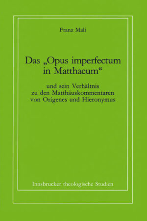 Unter den Schriften der Kirchenväter finden sich nur sehr wenige umfangreiche und vollständig erhaltene Kommentare zum Matthäusevangelium. Einer davon, wenn auch nicht ganz vollständig überliefert, ist das aus dem 5. Jahrhundert stammende „Opus imperfectum in Matthaeum“. Dieses Werk gibt der patristischen Forschung noch eine Reihe von Rätseln auf, die vor allem den unbekannten Autor und seine Quellen betreffen. Vorliegende Arbeit möchte die Forschungslage durch Untersuchungen zweier möglicher Quellen-Hieronymus und Origenes-etwas klären. Eingehende Textvergleiche-die fraglichen Texte sind sehr übersichtlich in Spalten gesetzt-zeigen nach Meinung des Verfassers dieser Dissertation (Graz 1990), dass der Autor das Werk des Origenes ausführlich benutzt hat, jedoch nicht von Hieronymus abhängig ist. Diese gründliche wissenschaftliche Untersuchung will und kann nicht letzte Klärungen bringen, doch hat sie die Forschung in der Frage nach der Verfasserschaft, nach Entstehungsort und- zeit sowie der Quellenbesetzung sicher ein beträchtliches Stück vorangebracht.