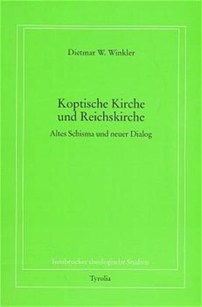 Geschichte und Aufarbeitung eines Schismas geschieht hier detailgenau und übersichtlich: ein wichtiger Beitrag zum heutigen ökumenischen Dialog. Die vor allem in Ägypten lebenden Kopten sind seit dem 6. Jhdt. getrennt von der römisch-katholischen und der byzantinisch-orthodoxen “Reichskirche”. Anhand der Forschung der letzten Jahrzehnte wird gezeigt, wie es zum Schisma kam: In den Differenzen über das Verhältnis der göttlichen und der menschlichen Natur in Jesus Christus spiegelt sich das jeweils verschiedene Verständnis der theologischen Begriffe. Auch nichttheologische Faktoren (Eingreifen Kaiser Justinians, Vorrangstreit der östlichen Patriarchen) haben Schuld an der Trennung (seit 537). Dietmar W. Winkler dokumentiert sämtliche konfessionellen Dialoge der Gegenwart. Basis und Leitidee erreichter und zu erreichender Versöhnung: zurückzufragen hinter die geprägten Lehrformeln zu dem von der lebendigen Liturgie bezeugten gemeinsamen Glauben. Dieser Band hat Chancen, ein oder das umfassende Nachschlagewerk für dieses Thema zu werden.