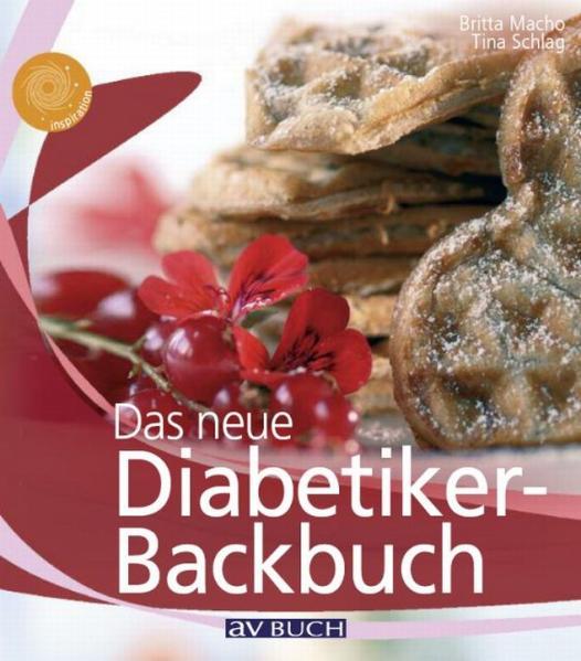 Die Präferenz für Süßes ist angeboren und wird durch den wiederholten Genuss von stark gesüßten Lebensmitteln immer höher geschraubt. Das heißt: Geschmack ist trainierbar. Und davon können Diabeteserkrankte, die ihre Ernährung umstellen müssen profitieren. Der Genuss muss dabei keinesfalls zu kurz kommen - ganz im Gegenteil! Die Änderung der Ernährungsgewohnheiten birgt viele positive und auch spannende Aspekte: Ein neuer Geschmack wird kreiert und die Lebensqualität zudem gesteigert. Dass man dabei auch auf Kuchen, Torten, Kekse & Co nicht verzichten muss, zeigt dieses neue Backbuch für Diabetiker. Die Ernährungsexpertinnen Britta Macho und Tina Schlag informieren darin ausführlich über das Thema „Ernährung bei Diabetes“, wie sich süßer Geschmack entwickelt und was man zu Süßungsmitteln alles wissen muss. In einem umfangreichen Rezeptteil zeigen sie, wie selbst mit geringen Zuckermengen, richtig kombiniert mit Vollkorngetreide und pflanzlichen Fetten, köstliche traditionelle und kreative neue Backwerke zubereitet werden können, die jede Kaffeetafel krönen, den Alltag versüßen und Genuss ohne Reue garantieren. Aus den fünf Grundteigen Biskuit-, Rühr-, Strudel-, Hefe- und einem speziellen Muffins-Teig werden Kuchen, Torten, Strudel, Schnitten, Kekse, Stollen und vieles mehr zubereitet. Diese Köstlichkeiten schmecken der ganzen Familie und bestimmt auch allen Gästen. Die Auswahl reicht von „Klassikern“ wie Schwarzwälder-Kirschtorte, Gugelhupf und Apfelstrudel über Brownies, Heidelbeer- und Orangenmuffins, Cremeburger und Waffeln bis hin zu Lebkuchen, Früchtebrot und Christstollen. Aber auch pikante Köstlichkeiten wie Zucchini-Kürbis- oder mexikanische Muffins, Bagels und Ciabatta kommen nicht zu kurz. Dass dabei explizit auf Diabetikerprodukte verzichtet wird, ist nur eine der Besonderheiten dieses neuen Backbuches.