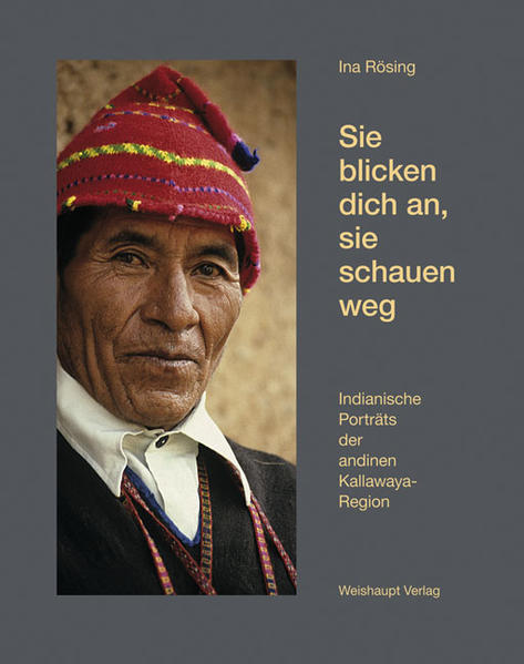 In der Kallawaya-Region der Apolobamba-Kordillere in der Provinz Bautista Saavedra in Bolivien hat Ina Rösing über 25 Jahre kulturanthropologische Forschung durchgeführt. Insgesamt hat sie ganze fünf Jahre dort verbracht. Sie hat mit den Quechua-sprachigen Indianern dieser Region gelebt und hat Hunderte von Heilungsritualen und Kollektivritualen dokumentiert. Dazu hat sie Hunderte von Lehrstunden bei Medizinmännern, Medizinfrauen und Ritualisten absolviert und hat unzählige voll dokumentierte ausführliche Gespräche mit den Bewohnern der Kallawaya-Region geführt. Das vorliegende Forschungsmaterial besteht aus Ton, Text und Bild, d.h. Hunderten von Tonbandkassetten, zehn Meter Protokollen, über 30.000 Dias. Aus den Forschungsmaterialien sind von Ina Rösing mehr als ein Dutzend Anden-Monografien und weitere transkulturelle Bücher erschienen, daneben mehr als über ein Dutzend spanische Übersetzungen. Aus den über 30.000 Dias hat Ina Rösing ganz besonders ausdrucksvolle persönliche Porträts von Indianern ausgewählt. Darunter sind viele Kallawaya-Medizinmänner, Kallawaya-Heilerinnen und -Ritualisten, die die Fotografin Ina Rösing mit klarem expressiven Blick anschauen, seitlich aufgenommen wurden oder auf andere Personen schauen. Die in den Porträts dargestellten Personen kommen selbst zu Wort – mit ihren Fragen, ihren Gebeten, ihren Aussagen über die Kosmologie, das Alltagsleben, die sakralen Fakten und Wahrheiten der Anden-Religion. Die Gesichter zeigen vielfältig und expressiv ihre eigene Biografie, ihr Schicksal, ihre eigene Welt. So fügen sich Porträts und Texte zu intensiven Darstellungen und zu klaren eindrucksvollen Aussagen von indianischen Persönlichkeiten zusammen.