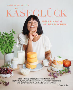 Dieses Buch wird klimafreundlich hergestellt, cradle-to-cradle gedruckt und bleibt plastikfrei unverpackt Durch Almwiesen streifen, in Molke eintauchen, Käse selber machen Käse und Milchprodukte selbst herstellen? Easy cheesy. Dafür brauchst du keinen Sommer auf der Alm zu verbringen, und auch das Melken kannst du anderen überlassen. Denn die meisten Zutaten für die Käse-Ekstase lagern bereits in deiner Küche. Marlene Kelnreiter zeigt dir, wie du den Kochlöffel richtig schwingst, deinen alten Joghurtbecher zur Käseform upcyclest und aus welcher Milch die feinsten Produkte entstehen. Von Käse-Basics über vegane Fermentationswunder bis hin zur richtigen Lagerung - jetzt heißt es nur noch: weiß sehen und Käse machen! Topf, Herd, Kochlöffel - welcome to the milky way! Um selbst Käse herzustellen, brauchst du keine speziellen Werkzeuge. Denn die Küchenutensilien, die du bereits zuhause hast, genügen für die ersten Käserei-Versuche vollkommen: Dabei musst du zwar vielleicht - wie auf einer Alm - manchmal improvisieren, aber irgendeine passende Lösung gibt es immer. Also, Manege frei, Schränke auf! Dein Hauptwerkzeug sind ohnehin deine Hände und das Wissen, wie du die richtige Temperatur misst und welche hygienische Vorsorgemaßnahmen du treffen solltest, damit aus deinen Milchträumen kein Worst Käs scenario wird. Zum Drüberstreuen und je nach Geschmack braucht es dann nur noch Zutaten wie Salz, Kräuter und Gewürze. Wenn du das Grundprinzip einmal draufhast, sind die Möglichkeiten und vor allem die Geschmackserlebnisse endlos. Step by Step in den Käsehimmel Mit den simplen Schritt-für-Schritt-Anleitungen in diesem Buch hast du den Käse-Dreh schnell raus. Denn hier lernst du alles über Käsebruch, Ausrühren, Einlaben, Trocknen und Reifen. Und dann heißt es nur noch ausprobieren, experimentieren und natürlich verkosten - egal ob du auf Frischkäse abfährst, lieber Ayran nippst, dir dick Butter aufs Brot schmieren willst oder mehr der reife Bergkäse-Typ bist - bei dieser Auswahl wirst du garantiert fündig: von Mascarpone, Mozzarella, Feta über Halloumi, Blau-, Weiß- und Rotschimmelkäse bis hin zu Gouda, Tilsiter und Ricotta - let’s cheese it! Das heißt, sobald du es schaffst, dich von Marlene Kelnreiters Fernweh-weckenden Almgeschichten und den fantastischen Bildern loszureißen - so schön war Käsemachen noch nie. - Easy cheesy Käse machen: Mach deine Küche zur Käserei - die meisten Zutaten dafür hast du wahrscheinlich schon zuhause. Was es beim Rühren, Fermentieren und Reifen zu beachten gibt, erfährst du in den einfachen Schritt-für-Schritt-Anleitungen. - Milde Ziege, wilde Kuh: Ganz egal, welches Käseherz in dir schlummert, du hast die Wahl - von Frischkäse über Hartkäse, Paneer, Burrata über Schimmelkäse bis hin zu Joghurt. Mach, was dir schmeckt. In über 40 Rezepten finden alle angehenden Milch-Fermentistas ihr Käseglück. - Ciao City, hallo Almleben: Marlene Kelnreiter hat die Stadtglut gegen Natur, Tiere und Käsekeller getauscht. Davon erzählt sie in ihren Almgeschichten. Begleitet wird das Ganze von Fotos, die Lust auf frische Luft, anpacken und eintauchen machen - so schön einfach, das Käsemachen.