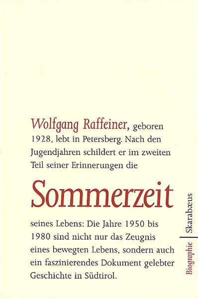 Im zweiten Teil seiner Erinnerungen, "Sommerzeit", berichtet Wolfgang Raffeiner aus der Zeit von den 1950er Jahren bis in das zu Ende gehende 20. Jahrhundert. Raffeiners Lebensgeschichte, erzählt in einem unprätentiösen und sehr persönlichen Tonfall, erlaubt den Leser und Leserinnen verblüffende und spannende Einblicke in das Innenleben der Südtiroler Gesellschaft zwischen Nachkriegszeit und 80er Jahre: Der Autor verbindet sein Wissen über die politischen Auseinandersetzungen in Südtirol mit sensibler Beobachtung der gesellschaftlichen Entwicklungen. Seine Memoiren sind damit mehr als bloß die Rückschau auf ein individuelles Leben. Raffeiner erzählt zugleich eine exemplarische Geschichte aus dem Südtirol des 20. Jahrhunderts aus der subjektiven Perspektive eines Zeitgenossen, der die Geschichte seines Landes ebenso kennt wie die gegenwärtigen Brüche und Umbrüche in der Gesellschaft. So entsteht das eindringliche Bild eines Landes zwischen Bombenattentaten und Autonomiepaketen, zwischen den Kämpfen der Sprachgruppen und dem Zusammenwachsen der Europaregion Tirol, zwischen dem Festhalten an der Tradition und der Modernisierung des Lebens in allen Bereichen.