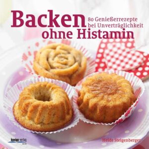 Wer unter Histaminunverträglichkeit leidet, muss beim Backen auf wichtige Lebensmittel verzichten, nämlich auf Hefeteig, Weizenmehl, Schokolade und Walnüsse. Ein Verzicht auf süßen Genuss bedeutet das trotzdem nicht. Heide Steigenberger zeigt, wie man aus histaminfreien und histaminarmen Zutaten wunderbare Kuchen und Torten bäckt. Im Buch findet man aber auch viele Kekse, Gebäck und Pikantes - und praktische Tipps, die das histaminfreie Backen zu einem kinderleichten Vergnügen machen. Aus dem Inhalt:die wichtigsten Regeln bei Histaminunverträglichkeit Grundmassen und Grundteige, einfache Torten und Kuchen: Zutaten verrühren und ab in den Ofen, Backen für besondere Anlässe und für Kinder