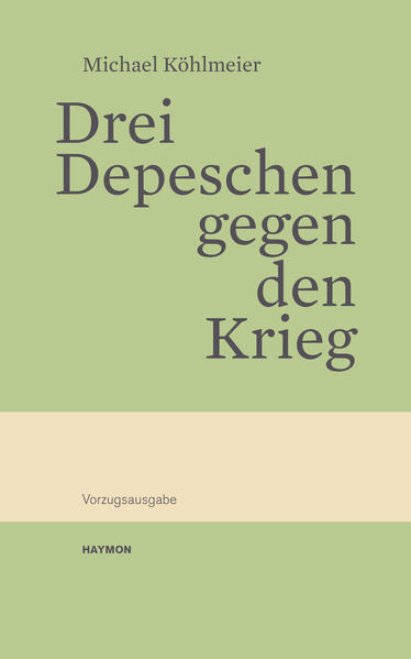 GESCHICHTEN VON MICHAEL KÖHLMEIER IN BIBLIOPHILEM BAND Ein Katholik und eine Protestantin am Platz vor dem Magdeburger Dom, sie sind eng umschlungen. Aber es ist nicht die Liebe, die sie zusammentreibt, sondern das gemeinsame Schicksal im Terror des Dreißigjährigen Krieges. Das Paar ist eines von drei Gesichtern des Krieges, die Michael Köhlmeier in diesem bibliophilen Band schildert. VOM DREISSIGJÄHRIGEN KRIEG BIS INS AMERIKA DER GEGENWART Fasziniert von den realen Begebenheiten, bannt Köhlmeier sie in fesselnde Geschichten. Dabei gelangt er vom Dreißigjährigen Krieg bis in die Sagenwelt seines Heimatortes Hohenems. Die Figur John Walker hingegen ist ein Zeitgenosse - ein junger Amerikaner, den eine ganze Nation als „American Taliban" zum Inbegriff des Feindbildes erklärte. AUFRUFE ZUR MENSCHLICHKEIT IM ANGESICHT DES KRIEGES Mit seiner unverwechselbaren Erzählerstimme berührt Michael Köhlmeier den Leser vom ersten Wort an und schärft die Sinne für die Menschlichkeit in Zeiten des Krieges.