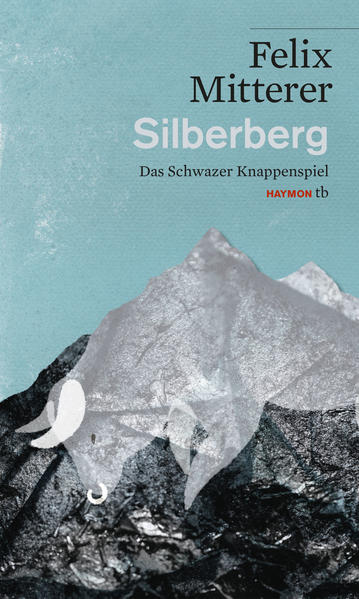 EINE MITTELALTERLICHE STADT IM SILBERRAUSCH: VON REICHTUM UND WOHLSTAND, AUFSTAND UND GERECHTIGKEIT In der Blütezeit des MITTELALTERLICHEN SILBERABBAUS ist SCHWAZ die größte BERGBAUMETROPOLE EUROPAS. Tausende KNAPPEN schuften unter lebensgefährlichen Bedingungen in den Stollen und verhelfen reichen Familien wie den FUGGERN zu WOHLSTAND. Doch nicht alle profitieren vom SILBERSEGEN im gleichen Maße: Viele Knappen leiden unter gefürchteten Krankheiten, die Bevölkerung ist von NOT geplagt, ABLASSHÄNDLER ziehen verängstigten Gläubigen das letzte Geld aus der Tasche. Als mit MARTIN LUTHERS REFORMATION eine neue Lehre Einzug hält und die Worte des Tiroler Bauernführers MICHAEL GAISMAIR laut werden, bahnt sich ein AUFSTAND an … DAS NEUE STÜCK VON FELIX MITTERER, ÖSTERREICHS BELIEBTESTEM DRAMATIKER Der PREISGEKRÖNTE SCHRIFTSTELLER FELIX MITTERER erzählt in seinem Stück von der KONFLIKTREICHEN GESCHICHTE und dem NIEDERGANG DES SCHWAZER SILBERBERGBAUS. Im Zentrum steht das SCHICKSAL der KNAPPEN und EINFACHEN MENSCHEN vor dem Hintergrund der REFORMATIONS- UND BAUERNKRIEGE und dem Aufstieg des KAPITALISMUS: Wie viel GERECHTIGKEIT kann es in einer Welt geben, in der Reichtum und Macht ungleich verteilt sind? Was passiert, wenn Menschen sich gegen die Ungerechtigkeit auflehnen und FÜR ZUMUTBARE LEBENSBEDINGUNGEN KÄMPFEN?