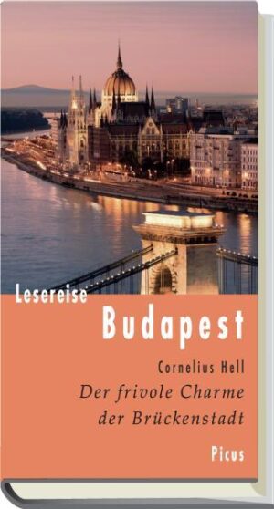 Die Budapester Fischerbastei mit ihrem unvergleichlichen Blick auf die Donau, feurige Zigeunermusik und der legendäre Gulaschkommunismus – der Blick auf die ungarische Hauptstadt ist voll positiver Klischees. Und nicht zu vergessen: Paprika und Fischsuppe. Die Ungarn sind Österreichs Lieblingsnachbarn, und auch mit Deutschland gibt es viele Freundschaften. Doch in letzter Zeit hat das Image der charmanten Metropole durch rechtsradikale Schlägertrupps und das umstrittene ungarische Mediengesetz einige starke Kratzer bekommen. Es zeigt sich: Budapest ist eine Stadt mit vielen Widersprüchen.Cornelius Hell hat Streifzüge durch Budapest unternommen. Er flaniert nicht nur durch das Areal der imposanten Burg, über die Donaubrücken und durch die Altstadt, sondern erzählt auch Alltagsgeschichten von der ungarischen Mentalität, beschreibt, wie die außergewöhnliche Sprache funktioniert, und macht neugierig auf kulinarische Genüsse. Er geht magyarischen Mythen nach und entdeckt verborgene Winkel der Metropole, die einen Besuch lohnen und viel über diese Stadt erzählen.