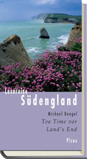 Der Süden Englands zwischen Dover und Land’s End ist eine der schönsten und geschichtsträchtigsten Gegenden der Britischen Inseln. Michael Bengel besucht die Wiege und den Garten Englands, die liebliche Grafschaft Kent, deren Burgen und stolze Herrenhäuser sich still in die grüne Landschaft schmiegen und in denen der Autor nicht nur auf den Spuren großer Männer wandelt, sondern auch auf denen der Schriftstellerinnen und einstmals Liebenden Virginia Woolf und Vita Sackville-West.Michael Bengel erkundet auch die Ortschaften und kleinen Städte dieses Landstrichs, berichtet, wie der Badeort Royal Tunbridge Wells zu seinem 'Royal' kam, oder weshalb Rochester als Dickens-Stadt gilt, obwohl der große Schriftsteller hier nie gelebt hat. Im Westen, wo die lange Landzunge Cornwalls ins Meer hineinragt, wechselt die Landschaft: an der Küste schroffe Klippen, denen ein unermesslich großes Seemannsgrab vorgelagert ist, und im Hinterland das Moor. Vom Nachbarn nur auf Sichtweite entfernt, hat sich hier in Südengland, wo man das Festland 'Europa' nennt, eine gewisse Lebensart herausgebildet, der der Autor mit viel Liebe und Sympathie in seinen Geschichten begegnet.