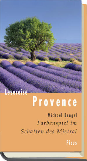 Über Jahrzehnte hinweg hat Michael Bengel immer wieder die Provence bereist, Jahr für Jahr, vielfach auch zu Fuß. Er hat den Mont Ventoux bestiegen, die Montagne Sainte-Victoire überquert, die Höhen des Alpenrands erklommen und jeden Gipfel der Alpilles erreicht. Er kennt die kleinen Badeorte und die Häfen an der Côte Bleue ebenso gut wie die Camargue und die Steinwüste der Crau. Er hat in unzähligen traditionellen Hotels genächtigt – und weiß, wie sie sich mit der Zeit verändert haben. Er ist den Künstlern auf die Spur gekommen, die die Provence vor langer Zeit 'erfunden' haben, zumindest haben sie uns ein Bild des französischen Südens hinterlassen. Er hat mit angesehen, wie der Tourismus sich verändert hat, und meidet ihn heute eher. Dafür geht er in die Tiefe: Im Marseille des Schriftstellers Jean-Claude Izzo, entlang der Kanäle am Rand der Camargue, in den Olivenhainen des Südens und in der Hochprovence mit ihrem echten Lavendel.Michael Bengel reist nicht bloß vorüber, mit liebevollem Blick sieht er ins Innere dieses besonderen Landstrichs.