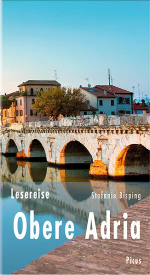 An den Ufern der italienischen Oberen Adria liegt die Geschichte Europas ausgebreitet wie in einem begehbaren Bilderbuch. Zugleich befinden sich hier einige der schönsten Landschaften Europas. Uralte Fischerdörfer, traditionsreiche Städte, Inselwelten, Lagunen und feinsandige Strände wechseln einander ab und locken seit jeher Literaten, Künstler, Regisseure und Erholungssuchende  an die seit der Antike besiedelte Küste. Heute wird die Liebe zu ihren Landschaften von Generation zu Generation weitergegeben. Denn unzählige Deutsche und Österreicher erlebten hier mit dem ersten Blick aufs Mittelmeer den Beginn einer lebenslangen Liebe.