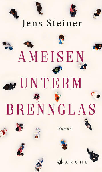 Ein großer Roman über die Suche nach Halt in einer Welt, die wir nicht mehr verstehen Eine Serie von Gewaltakten erschüttert die Schweiz: Ein unbekanntes Paar steckt ein Haus in Brand, schießt auf eine Raststätte, nimmt eine Geisel. Die Medien schreiben den Taten sogleich verschiedenste terroristische Hintergründe zu. Auch die Bevölkerung versucht, sich einen Reim auf die Vorkommnisse zu machen, unter ihnen: Toni Manfredi, der in seiner Wohnung im achtzehnten Stock eines Hochhauses beim Fernsehen obsessiv Krippenfiguren schnitzt. Martin Boll, der immer mehr den Zugang zu seiner konsum- und smartphoneabhängigen Familie verliert. Regina, Mutter eines umherstreunenden Zehnjährigen, deren viele Ehrenämter sie zunehmend den Verstand kosten. Sie alle wünschen sich Halt und Stabilität, doch ihre Welt gerät immer mehr aus den Fugen. Darauf reagieren sie mit Resignation - oder mit lautstarker Entrüstung und Aggression.