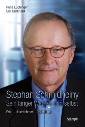 Stephan Schmidheiny ist eine der bedeutendsten Unternehmerpersönlichkeiten der Schweiz. Hineingeboren in die Ostschweizer Industriellendynastie, verkörpert er den Tatendrang der vierten Generation einer Familie, die schon früh globale unternehmerische Aktivitäten verfolgt hat. Erstmals zeichnet dieses Buch die faszinierende Biografie eines Mannes nach, der eine lange persönliche Entwicklung vom Erben über den Industriearchitekten bis hin zum Philanthropen gemacht hat. Es sind gewissermassen drei Leben in einem, und Stephan Schmidheiny selbst steuert einen Text bei, in dem er in sehr persönlichen Worten beschreibt, wie ihm nach einem Arterienriss ein viertes geschenkt worden ist. René Lüchinger porträtiert eine ungewöhnliche Familie, in der sich der Zweitgeborene Stephan Schmidheiny von einem übermächtigen Vater losgelöst und in einem dramatischen Überlebenskampf das Familienerbe der Eternit-unternehmungen auf asbestfreie Produktion umgestellt hat. Ueli Burkhard hat erstmals das private Archiv von Stephan Schmidheiny zu den Beteiligungen an ABB, Landis & Gyr, SMH (heute Swatch Group) und Wild Leitz ausgewertet und beschreibt ein spannendes, bislang kaum bekanntes Stück Schweizer Wirtschaftsgeschichte. Und nicht zuletzt wird die Metamorphose zum weltweit anerkannten Philanthropen erläutert. Heute sagt Stephan Schmidheiny von sich: 'Ich habe mich befreit.'