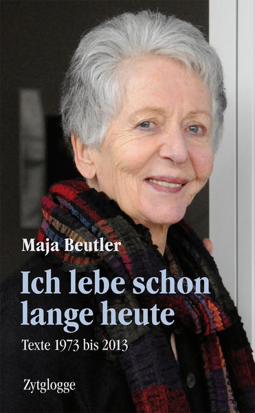 Es ist ein spannender Rundblick auf ein Werk, das in den vergangenen Jahren als Beitrag zur weiblichen Literatur der Schweiz gewürdigt worden ist. Aber Maja Beutler kann auf einen Nachruf zu Lebzeiten verzichten, in ihr ist noch eine gehörige Portion Vitalität. Mithilfe der Literatur hat sich diese Schriftstellerin seit ihren Anfängen immer wieder «ins Leben gestürzt». Für sie gilt weiterhin, was sie vor fast 30 Jahren geschrieben hat: «Wenn ich schreibe, zettle ich jedenfalls Widerstand an - da bin ich ganz sicher.» «Ich lebe schon lange heute» bietet einen Querschnitt durch ihr Schaffen. Er kann als Zwischenbilanz gelesen und als Signal des erneuten Aufbruchs verstanden werden. Und er ermöglicht, eine Erfahrung zu machen, die Elias Canetti einst so auf den Punkt gebracht hat: «Es steht nicht immer dasselbe in einem Buch.» Alexander Sury