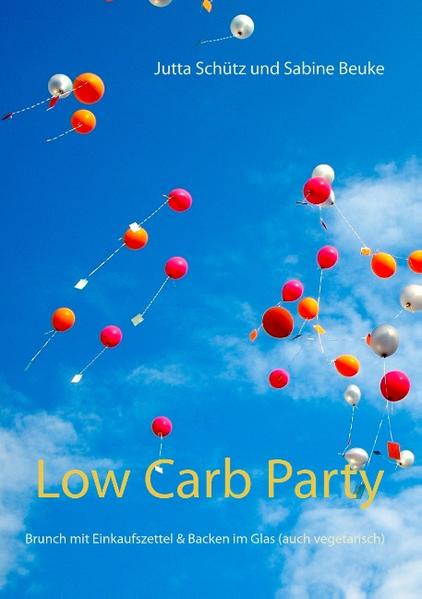 In diesem Low Carb Buch präsentieren die Bestseller-Autorinnen Jutta Schütz und Sabine Beuke einen tollen Low Carb Brunch für 10 Personen mit dem dazugehörigen Einkaufszettel. Auch das Backen im Glas wird ganz unkompliziert erklärt. Selbst Vegetarier kommen nicht zu kurz. Die Autorinnen zeigen intelligent, wie man aus kohlenhydratarmen Lebensmitteln schmackhafte und gesunde Rezepte zaubern kann „immer mit dem gewissen Etwas“. Bei ihrer Low Carb Ernährung (bei Zivilisationserkrankungen wie Diabetes, Darmerkrankungen, Epilepsie, AD(H)S, Migräne usw. geeignet) brauchen Sie keine Kohlenhydrate zu zählen. Schütz und Beuke fordern kein Verbot der Kohlenhydrate. Sie empfehlen nur eine Reduzierung. Im hinteren Teil des Buches gibt es auch eine umfassende, gut erklärte Ernährungsberatung, was Low Carb für unsere Gesundheit ausmacht. Bei dieser Ernährung bleibt der Blutzuckerspiegel konstant und starke Blutzuckerschwankungen werden vermieden.