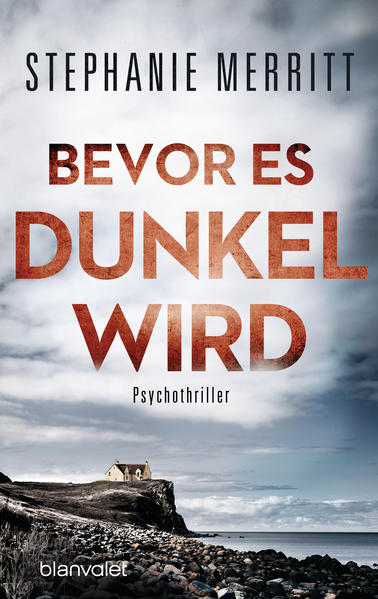 »Atmosphärisch und fesselnd. Lesen Sie dieses Buch und fürchten Sie sich!« A.J. Finn Eigentlich erhofft sich Amerikanerin Zoe nach einem psychischen Zusammenbruch Abstand und Ruhe, doch bereits kurz nach ihrer Ankunft auf der kleinen schottischen Insel machen unheimliche Gerüchte die Runde. Denn in dem Haus, das Zoe den Sommer über gemietet hat, passieren seit dem mysteriösen Tod der Vorbesitzerin angeblich immer wieder unerklärliche Dinge. Und tatsächlich hört Zoe nachts eine singende Frau und wird von merkwürdigen Träumen heimgesucht oder bildet sie sich etwa alles nur ein? Doch was ist mit den Möbeln, die morgens nicht mehr an ihrer Stelle stehen? Als ein heftiger Sturm aufzieht, muss Zoe sich schließlich ihren schlimmsten Ängsten stellen und gerät dabei in große Gefahr …