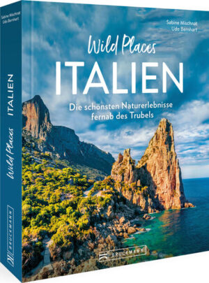 Die wilde Seite Italiens! Entdecken Sie mit dem Reiseführer "Wild Places Italien" die atemberaubende Vielfalt und Schönheit Italiens. Dieser umfassende Reisebildband führt Sie zu den unberührten Orten, die noch nicht von den Massen entdeckt wurden. Erleben Sie die reiche Kultur und Geschichte Italiens, genießen Sie die köstliche Küche und entdecken Sie versteckte Schätze abseits der ausgetretenen Pfade. Bella Italia ist weniger für ihre Wildheit, denn für ihre feinen Sandstrände an Adria und Riviera und ihre Kulinarik populär. Doch dieser Reiseband beweist, dass Italien wirklich wild sein kann: sei es im Südtiroler Naturpark Drei Zinnen, am Monte Bianco im schönen Aostatal, im toskanischen Küstenland Maremma, in den albanischen Dörfern Kalabriens oder auf der Liparischen Insel Stromboli – mit Europas aktivstem Vulkan. Suchen Sie ein Geschenk für jemanden, der Italien liebt? Der Reiseführer "Wild Places Italien" ist eine großartige Wahl! Das perfekte Geschenk für jeden, der das Abenteuer liebt und eine einzigartige Erfahrung in Italien sucht. Lassen Sie sich von der wilden Schönheit Italiens verzaubern und entdecken Sie ursprüngliche, abgelegene Orte. Bestellen Sie jetzt und starten Sie Ihr unvergessliches Abenteuer! Mit besonderen Erlebnistipps an den wunderbarsten Naturorten des Landes Ergänzt durch Spezial-Kapitel zu Themen wie Wandern, Wildtiere und mehr Italiens Natur erleben: Naturparks, Bergdörfer und Vulkane Detaillierte Beschreibungen, Karten und Insider-Tipps