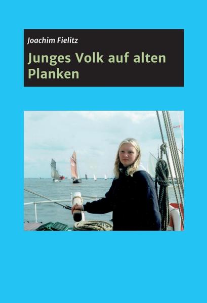 Das Buch beschreibt - mit Absicht chronologisch nicht geordnet - wie ein Schiff über viele Jahre maßgeblich an der Entwicklung vom Kind zum Jugendlichen beteiligt sein kann. Dabei kommen die Jugendlichen in Situationen, die keineswegs Sandkastenspiele sind und die nur bewältigt werden können, wenn eine gute Ausbildung und Teamwork zusammenspielen. Das gilt zum Beispiel für kritische Momente während eines Orkans, im Nebel oder in anderen gefährlichen Situationen. Aber auch andere spannende Erlebnisse wie das Zusammentreffen mit anderen Traditionsschiffen, mit anderen jungen Menschen und das Kennenlernen fremder Länder ist ein anderer wichtiger Teil im Erwachsenenwerden. Die Auseiandersetzung mit der Natur, das Kennenlernen der eigenen Grenzen und der eigenen Persönlichkeit sind ebenfalls wichtige Meilensteine im Leben.