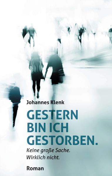 Ein junger Mann ist gestorben. Sein Tod ist für ihn der Beginn einer Reise, auf der er hofft, seine verstorbene Tochter zu finden. Er begegnet dabei Personen, mit denen er sich über elementare Themen wie Tod, Leben, Liebe, Rache und anderes auseinandersetzt. So trifft er sich zum Beispiel auf einen Wein mit Stefan Zweig und Sigmund Freud und spricht mit beiden über deren Selbstmord, er erfährt von Elvis Presley wann man wirklich stirbt, diskutiert mit Casanova über die Liebe und Kinder, mit Sokrates über Entscheidungen, mit Steve Jobs über das Leben 2.0, mit Marylin Monroe über Selbstzweifel, mit John Lennon über Rache und lässt Frank Sinatra mit Peter Alexander ein Duett singen. Auch seinem eigenen Vater begegnet er. Seine Suche wird mit der Zeit immer verzweifelter, ist er überhaupt auf dem richtigen Weg?