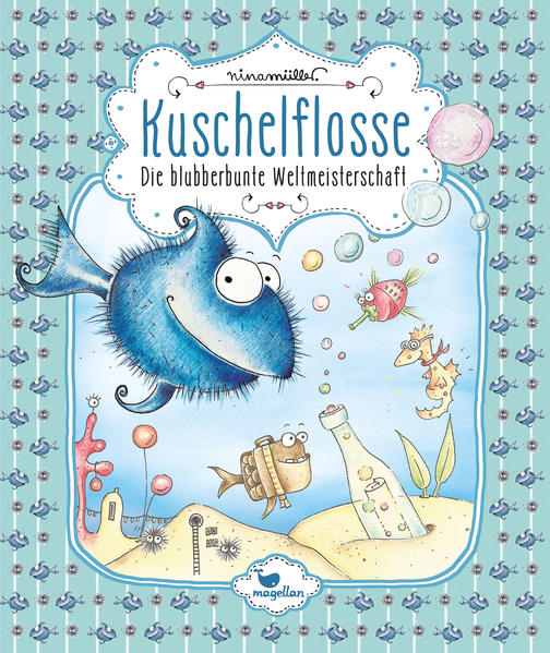 Taucht ein in die magische Tiefseewelt von Fischhausen. Heute hat der Postfisch eine ganz besondere Flaschenpost gebracht: eine Einladung zur großen Blubberweltmeisterschaft. Für Kuschelflosse und seine Freunde ist klar da müssen sie mitmachen! Eine Idee ist auch schnell gefunden, sie wollen eine Mango- Blubber- Maschine bauen. Aber ob sie sich damit gegen die Konkurrenz durchsetzen können? Immerhin haben sich auch der Riesenpupsfisch aus Sandbuchtien, die bekloppte Blubbermuschel aus Riffreich, der böse Blubberkäfer aus Klippenland und das Seeblubberballett aus Neuschwanland angekündigt.