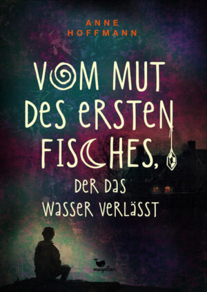 Ein Young- Adult- Roman über Freundschaft, die Suche nach sich selbst und einen mysteriösen Lost Place voller Geheimnisse … Ich bin ein Blobfisch. Was zum Teufel ein Blobfisch sein soll? Genau das ist der Punkt. Felix ist 16 Jahre alt, vernünftig, kontrolliert, immer perfekt. Eine alte Seele, wie die Erwachsenen sagen. Doch davon hat er jetzt genug. Er will nicht länger den Aufpasser für seine kleine Schwester spielen und endlich mal Zeit für sich haben, vielleicht sogar Freunde finden. Aber so richtig aus seiner Haut kann er nicht. Eines Tages lernt er in einer verkommenen, verlassenen Villa die mysteriöse Lina kennen. Eine Hexe, wie sie sich selbst nennt, die sich vor nichts und niemandem zu fürchten scheint. Die beiden sind wie Feuer und Wasser, könnten unterschiedlicher kaum sein, und doch wird der Lost Place immer wieder ihr gemeinsamer Treffpunkt. Aber irgendetwas scheint dort ganz und gar nicht zu stimmen. Spukt es hier etwa? Sie tun sich zusammen, um das Geheimnis des alten Hauses zu ergründen und Felix muss nicht nur lernen, was wahre Freundschaft bedeutet, sondern auch, endlich für sich selbst einzustehen.