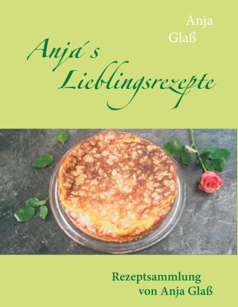 Dieses tolle Backbuch enthält eine Sammlung von Rezepten, die über Generationen weitergegeben wurden, aber auch moderne Rezepte, die im Laufe der Jahre zu absoluten Lieblingsrezepten geworden sind. Ob man ein Rezept für eine Geburtstagsfeier sucht oder leckere Weihnachtsplätzchen backen möchte - hier ist für jeden Anlass etwas dabei. Verwöhnen Sie Ihre Lieben mit selbst gebackenem Kuchen. Dieses liebevoll gestaltete Buch mit erprobten Rezepten aus der Kindheit gibt Ihnen Anregungen dazu.