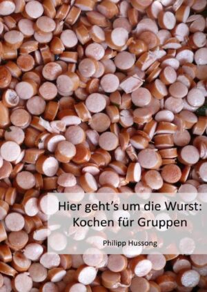 Wenn Kochen für den Hausgebrauch wie Schlittschuhlaufen ist, dann ist Kochen während einer Jugendfreizeit wie Eishockey. Es ist eine Grundvoraussetzung, aber nicht das was einen Profi ausmacht. In diesem Heft erfährst du, auf was es beim Kochen für Gruppen ankommt, welche Mengen ein Jugendlicher verputzen kann und wieso Essen auf Freizeiten ein wichtiger Stimmungsmacher ist. Außerdem erfährst du, wie man Reste vermeiden oder nutzen kann. Essen ist ein wertvolles Gut, mit dem gerade Teamer bei einer Jungendfreizeit als Vorbild sorgsam umgehen müssen. Denn nicht alle Menschen können sich den Luxus Essen leisten.