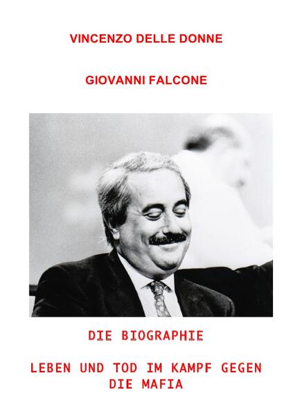 Er war der Hauptfeind der Mafia und wusste als Sizilianer, sie kennt kein Pardon: Giovanni Falcone, Hoffnung der Sizilianer, Jäger der Cola Nostra, Richter ohne Furcht und Tadel. Ein Mann, der Signale setzte. Ihm gelang, was keiner vor ihm zu hoffen gewagt hätte: das oberste Gesetz der "Ehrenwerten Gesellschaft" zu bezwingen, die Mauer des Schweigens zu brechen. Falcone brachte, zusammen mit seinem Jugendfreund und Kollegen Paolo Borsellino, einen Boss der Mafia zum Reden und deckte mit seiner Hilfe schließlich ihre Struktur auf, die internen Machtverhältnisse und Einnahmequellen auf. Nur Falcones leidenschaftlichem, unbeirrbarem Engagement gegen Korruption und Gewalt ist es zu verdanken, dass einem halben Tausend Mafiosi schließlich der Prozess gemacht werden konnte. Sein entschiedener Kampf gegen die "unbesiegbare siebenköpfige Hydra, die verantwortlich ist für alles Übel dieser Welt" (Falcone) kostete ihn schließlich das Leben. Am 23. Mai 1992 fiel er, zusammen mit seiner Frau Francesca Morvillo und den drei Leibwächtern, einem Bombenattentat zum Opfer. Wer War dieser Mann? 1939 geboren, wuchs Giovanni Falcone als einziger Sohn eines leitenden Beamten ausgerechnet im berüchtigten Stadtteil Kalsa von Palermo auf, einem sozialen Trümmerfeld, das die "Hydra" immer neu gebiert. Unter den Spielkameraden des kleinen Giovanni fanden sich viele spätere Häupter und Handlanger der Cosa Nostra. In den Justizdienst trat Falcone 1964 ein. Die Stationen seines beruflichen Werdeganges: Amtsrichter in Lentini, Staatsanwalt und Richter im westsizilianischen Trapani, ermittelnder Richter und stellvertretender Staatsanwalt in Palermo. Bis zu seiner Ermordung war er Generaldirektor für Strafrechtssachen beim römischen Justizministerium. Vincenzo Delle Donnes Falcone-Biographie ist eine eindringliche und kenntnisreiche Würdigung eines mutigen Mannes, der ungewollt auch seinen besten Freund Paolo Borsellino mit in den Tod gerissen hat.