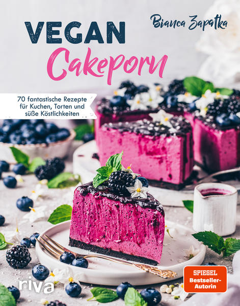 Backen ohne Eier, Butter und Milch - geht das überhaupt? Ja! Die 70 Rezepte für Kuchen, Torten, Pies und allerlei kleine Köstlichkeiten wie Brownies und Cake Pops in diesem Buch sind der Beweis: Die vegane Backkunst ist unfassbar vielfältig und unglaublich lecker. Food-Bloggerin Bianca Zapatka teilt ihre absoluten Lieblingsrezepte von einfachen Rührkuchen über Käsekuchen-Variationen und traumhafte Torten mit viel frischem Obst bis hin zu handlichen Muffins, Mini-Törtchen und Keksen. Hilfreiche Tipps zum gelingsicheren veganen Backen, Wissenswertes zu pflanzlichem Ei- und Milchersatz inklusive einer Umrechnungstabelle für verschiedene Backformen und -größen bieten die perfekte Grundlage für alle Hobbybäcker, Anfänger und Fans der veganen Küche!