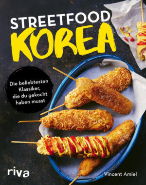 "Ein schmackhafter Streifzug durch die Straßen Koreas! Kaum eine andere Länderküche ist derzeit so beliebt wie die koreanische. Von beliebten und authentischen Gerichten wie Corn Dogs, Bibimbap und Kimbap bis hin zu Geheimtipps für echte Feinschmecker wie Tteokbokki, Dalgona und Mandu - in diesem Kochbuch ist für jeden Geschmack etwas dabei! Aber diese kulinarische Reise ist nicht nur extrem lecker, sondern auch praktisch und einfach! Denn die Streetfood-Gerichte sind perfekt für einen lebendigen To-go-Lifestyle, bei dem es auch mal schnell gehen muss und am besten direkt auf die Hand. Diese Reise durch das koreanische Streetfood erweitert deinen kulinarischen Horizont und bringt die lebhaften koreanischen Straßen direkt nach Hause!"