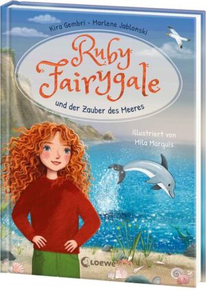 Ruby Fairygale und der Zauber des Meeres Wenn auf Patch Island etwas Merkwürdiges vor sich geht, dann sind die Kobolde nicht weit. Als Ruby frühmorgens von Giddy und Paddy aus dem Schlaf gerissen wird, ist ihr daher klar, dass etwas passiert sein muss. Doch dieses Mal ist es kein Drachenbaby und kein verlorener Topf Gold. Ein Delfin hat sich in die Bucht verirrt und verhält sich sehr merkwürdig. Welches Geheimnis wohl dahintersteckt? Tauche ein in Ruby Fairygales magische Welt! Unsere Bestseller-Reihe von Kira Gembri jetzt auch für Erstleser! Zum ersten Selberlesen ab 7 Jahren Das perfekte Geschenk für Fans von Delfinen und Meerjungfrauen! Extragroßer Lesespaß: Kurze Kapitel und viele Bilder Spannende Wohlfühl-Fantasy-Reihe mit einer starken weiblichen Hauptfigur Fantastische vierfarbige Illustrationen von Mila Marquis Mit Quizfragen bei Antolin