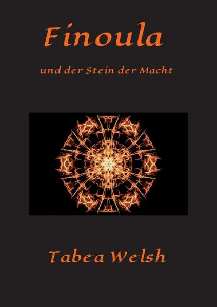 Überarbeitete Fassung von Finoula aus dem Jahr 2015 Die beiden Schwestern Finoula und Filomena haben bei einem schweren Autounfall ihre Eltern verloren. Während die lebensfrohe Filomena mit dem Verlust gut zurechtkommt, kann es ihre ältere Schwester, die mit magischen Fähigkeiten geboren wurde, einfach nicht verarbeiten. Sie fühlt sich nicht nur schuldig, sondern auch alleine, bis sie eines Tages auf Niall trifft, der sie magisch anzieht. Bei ihrem Versuch, sich vor ihm unsichtbar zu machen, steckt sie bereits in einem zauberhaften Abenteuer. Und in diesem lernt sie nicht nur ihre Zauberkräfte richtig einzusetzen, sondern sie beginnt zu begreifen, was ihr Schicksal ist. Textauszug: Es ist ein wunderschöner Tag am Meer und ich entdecke eine Frau in einem weißen, mitschwingenden Kleid. Ihre dunklen, langen Haare, die ihr bis zu ihren Hüften reichen, trägt sie offen und diese bewegen sich mit dem Wind. Sie läuft mit leichtem, schwebendem Schritt an den Dünen entlang und ein in Leder gebundenes Buch schwebt an ihrer rechten Seite hinterher. Die beachtlichen Nadelbäume mit ihren dunklen Stämmen wollen gen Himmel gar nicht enden und die Luft riecht salzig. In kleinen Schritten läuft sie zum Wasser, wo die gigantischen Meereswellen vom Meer direkt auf die Wellenbrecher zu rollen, um mit einem ohrenbetäubenden Lärm etwas gezügelt auf den Strand zu brausen. Das Klatschen der Wellen an das Ufer und das Schreien der Möwen faszinieren mich, dass ich eine Art Heimweh nach diesem Ort bekomme, den ich aber nicht kenne. Die Frau setzt sich in den Sand und lässt das Buch auf ihren Schoß schweben. Sacht hält sie ihre zierliche Hand über das braune Buch mit der Aufschrift: Erinnerungen und das Schloss öffnet sich wie von Geisterhand.