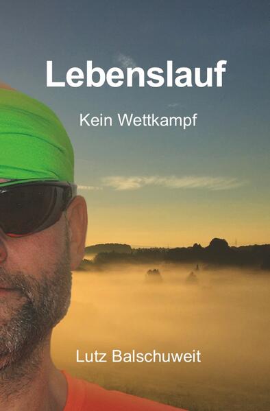 Was ich Ihnen hier vorlege, ist keine Biografie, kein üblicher Lebenslauf. Denn dieses Büchlein behandelt eigentlich erst die Zeit ab meinem vierzigsten Lebensjahr, also einen eher kleinen Ausschnitt aus meinem Leben. Und es ist auch kein “Laufbuch”. Denn wenn ich nur liefe und darüber schriebe, dann wäre dieses Buch hier eines der üblichen Laufbücher. Ich habe mich entschieden, meiner Lauferei auch eine andere, eine nicht-sportliche Bedeutung zu geben. Durch mein Laufen veränderten sich Werte, Verhaltensweisen, Möglichkeiten und die Kommunikation darüber und somit auch alle anderen Bereiche meines Lebens.