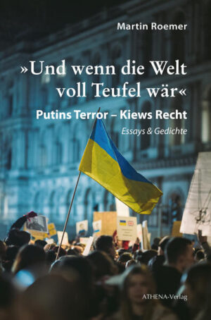 Putins Angriffskrieg auf die Ukraine setzt uns alle bedrängenden Gefühlen von Ohnmacht und Bedrohtsein aus. Das beste Gegenmittel? Sich umfassend informieren, die Lage mit möglichst kühlem Kopf durchdenken und danach selbst Position beziehen! Eines steht fest: Unser Mitgefühl mit dem überfallenen Land ist gefragt. Putin möchte uns jedoch mit Drohungen Angst machen. Statt dieser Versuchung zu erliegen, müssen wir der Ukraine solidarisch, kraftvoll und mit langem Atem beistehen. Wer zu begründeten Urteilen gelangt ist, sieht sich dafür gestärkt und nicht mehr im Strudel aus echten oder getürkten Meldungen gefangen. Martin Roemer hat sich ein Jahr lang in dieses Thema förmlich hineingekniet: Anhand aktueller Fachliteratur und medienerfahren erörtert er die wichtigsten Fragen, mit denen uns dieser Krieg konfrontiert. Angesichts des Grauens gibt ein chronologisch geordnetes Kriegstagebuch aus 45 Gedichten der emotionalen Verarbeitung weiten Raum. Da wir alle attackiert werden, können wir nur vereint widerstehen.