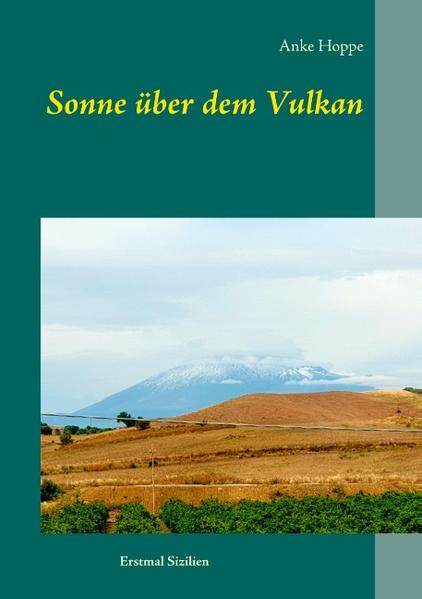 Sonne über dem Vulkan - die sizilianische Sonne über dem Vulkan Ätna. Unsere Reise an Pfingsten im Jahr 2019 begann alles andere als sonnig. Dennoch strahlt diese Insel eine allumfassende Wärme aus. Das Land, die Menschen, und vor allem ihre Eigenheiten, ihr Stolz und ihre Herzlichkeit haben uns in den zwei Wochen nachhaltig beeindruckt. Mit meinem Mann habe ich einen Teil von Sizilien bereist und intensive Eindrücke vom Leben der Sizilianer bekommen. Der Charme der Vergangenheit und die unübersehbaren Gegensätze heute erschrecken und faszinieren gleichzeitig. Dieses Buch ist ein kleiner Dank an einen unvergesslichen und wunderschönen Urlaub auf Sizilien.