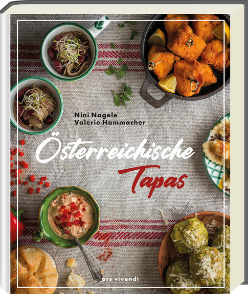 Tapas zu Gast in Österreich Die klassischen Geschmäcker Österreichs - im beliebten Tapas-Stil. Nini Nagele präsentiert, wie man meist typisch österreichische Zutaten und Gerichte mit einem modernen Twist in Tapas verwandelt. So warten Krautfleckerl, Faschierte Laibchen mit Erdäpfelpüree, Salzburger Kaviar mit gehacktem Ei und Topfennockerl darauf, bei der nächsten geselligen Runde in Form von Tapas geteilt zu werden. Hier vereinen sich die klassischen Geschmäcker Österreichs und es wird eine breite Auswahl an Tapas-Ideen geboten: ob für Gäste, einen gemütlichen Brunch oder ein ausgefallenes Abendessen. Hier wird garantiert jeder fündig! -Klassische österreichische Küche im beliebten Tapas-Stil -Süße und herzhafte Rezepte -Mit vielen typisch österreichischen Zutaten