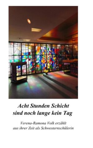 Verena-Ramona Volk war mit Liebe zum Beruf viele Jahre als staatsexaminierte Krankenschwester und OP/Anästhesie-Fachkraft tätig, hat Freud und Leid, Dramen und menschliche Schicksale miterlebt, bis sie durch die eigene Erkrankung plötzlich den Beruf aufgeben musste. Die Erinnerungen sind geblieben, und die wichtigs-ten davon hat sie in diesem Buch aufgeschrieben, um einen Einblick in die Ausbildung in den 1980er Jahren in einem Kreiskrankenhaus zu geben und den Alltag einer Schwesternschülerin lebendig werden zu lassen. Man erfährt, dass nach acht Stunden Schicht der Tag noch nicht zu Ende war, dass das Erlebte bis in die Freizeit hinein gewirkt und Spuren hinterlassen hat.