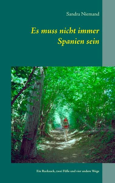 Mit einem Rucksack und zwei Füßen erkundet Sandra Niemand vier andere Wege in Italien, Schweiz, Österreich und Deutschland. Dabei kommt es nicht auf die Kilometer und die Geschwindigkeit an, sondern wie bewusst man sich auf das Gehen und auf die Ereignisse einer Reise einlässt. Jeder Tag hält Überraschungen, Humor, Begegnungen jeglicher Art, auch mit sich selbst, bereit. Die Schönheiten der Wege sind durch zahlreiche Fotografien dargelegt. "Erst dann beginnt eine Reise, wenn man sich für sie öffnet."