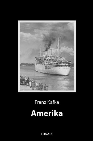 Karl Roßmann, siebzehnjährig, wird von seinen Eltern in die Vereinigten Staaten geschickt, um einem Skandal zu entgehen. Er trifft mit dem Schiff im Hafen von New York ein und wird zunächst von einem reichen Onkel aufgenommen, der ihn jedoch bald verstößt. Daraufhin schlägt er sich allein durch, lernt unterschiedliche Menschen kennen, lebt in prekären Verhältnissen und wird wiederholt ausgenutzt. "Amerika", auch bekannt unter dem Titel "Der Verschollene", zählt zu den großen und unvollendeten Romanen Kafkas.