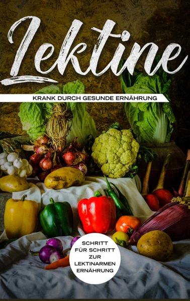 Obst und Gemüse ist doch gesund? Oder nicht? Grundsätzlich ja, allerdings muss diese Frage differenziert betrachtet werden! Viele Obst- und Gemüsesorten enthalten Lektine. Hierbei handelt es sich um bestimmte Proteine, die für unseren Körper giftig sind. Sie binden sich an unsere Darmzellen und machen den Darm dadurch durchlässiger für schädliche Toxine. In diesem Buch erfährst du alles über die kleinen Übeltäter, lernst sie richtig einzuschätzen und erhältst viele Tipps mit denen du die Aufnahme von Lektinen kontrollieren kannst. Das erwartet dich: -Was sind eigentlich ,,Lektine'' und wo kommen sie vor? -Welche Probleme entstehen durch Lektine? -Wie wirken Lektine auf unseren Darm? -Wie wirken Lektine außerhalb unseres Darms? -Was haben Nachtschattengewächse mit der Sache zu tun? -Habe ich bereits eine Lektinvergiftung ? -Tipps für eine lektinfreie Diät -und vieles mehr ... Endlich: Ein Lektine-Buch, welches das Thema von allen Seiten beleuchtet und Dir anwendbare Tipps gibt, um Deine Lektinaufnahme zu verringern!