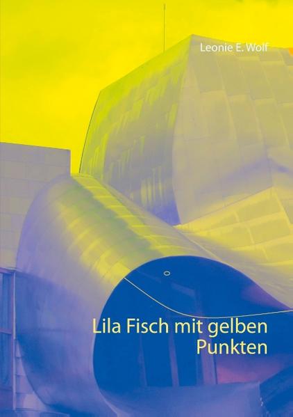 "Lila Fisch mit gelben Punkten" ist ein Roman mit starken autobiografischen Zügen, in dem der Lebensfluss der im katholischen Münster 1949 geborenen Hauptfigur und Autorin Leonie E. Wolf beschrieben wird. Die Anfangsjahre sind geprägt durch einen schwierigen Lebensbeginn. Die leibliche Mutter verstirbt 35-jährig an Krebs und eine ungeliebte, psychisch gestörte Stiefmutter übernimmt den Vater mit seinen drei Kindern. Im Alter von 16 Jahren muss die Jugendliche das Elternhaus verlassen, zieht zu ihrer Verwandtschaft in die Nähe von Düsseldorf und beginnt einen ungewöhnlichen beruflichen Aufstieg von der Telefonistin bis zur Bankdirektorin, eine kleine amerikanische Karriere.