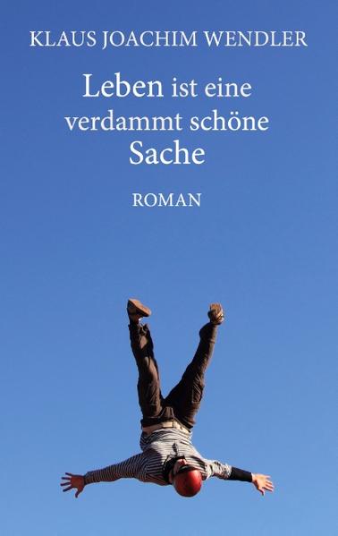 »Das Kind richtet seine Fragen an die Eltern, der Heranwachsende an die Freunde, der Erwachsene an das Leben selbst.« Eigentlich hat Maximilian alles, wovon andere nur träumen. Er ist erfolgreicher Unternehmer, sportlich aktiv, lebt in einer harmonischen Partnerschaft. Aber dann, ohne einen bestimmten Anlass, ohne ein besonderes Ereignis, stürzt er in eine Lebenskrise. Irgendwann sitzt er einer Therapeutin gegenüber, die auf unbestimmte Zeit seine wichtigste Begleitung wird. Schritt für Schritt führt sie ihn zurück in seine Kindheit, um Erlebtes zu erinnern. Hat sich damals irgendwer an Maximilian, dem Kind, schuldig gemacht? Menschen aus seiner Familie, ehemalige Nachbarn, Mitschüler und Lehrer zeigen sich ihm wieder. Das Nacherleben seiner eigenen Geschichte wird zu einer Reise auf der Suche nach der inneren Heimat.