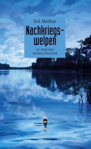 Penzlin/Punschendörp, 1956 Das Mädchen Ruth beobachtet den jüngeren Till beim Fischen am Penzliner See und erzählt ihre Familiengeschichte, über die man zu Hause und überall in dem kleinen Ackerstädtchen einen Mantel des Schweigens legt. Ruths Bruder Rudi gehörte zu den minderjährigen Opfern der sogenannten Werwolftragödie, die sich in Mecklenburg-Vorpommern 1945/46 ereignete. Unter dem Vorwand der Planung terroristischer Akte und Spionage gegen sowjetische Truppen stellte der sowjetische Geheimdienst wahllos herausgegriffene Jugendliche vor ein Militärtribunal. Rudis erschütternde Aufzeichnungen werden, wie andere Zeugnisse Penzliner Leids aus dem Jahr 1945, von einem Buchhändler als wertvolles Erinnerungsgut in Obhut genommen. Als man Rudi aus dem Gefängnis in Bautzen entlässt, setzt sich das Unrecht in Penzlin fort, von dem Ruth berichtet. Sie beschreibt ihren abwesenden Bruder als Gespenst am Tisch der Familie und offenbart damit, dass sie selbst Betroffene der Werwolftragödie geworden ist.